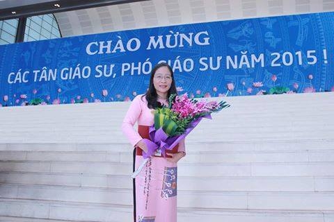 PGS.TS Phạm Thị Phương Thái, cựu SV khóa 20 khoa Ngữ văn, Trường ĐHSP Thái Nguyên - người đứng sau những vinh quang khoa học